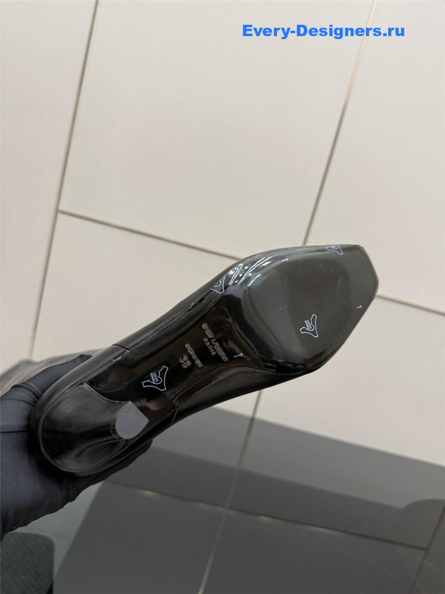 Sa1nt Lau*nt black knee-high boots