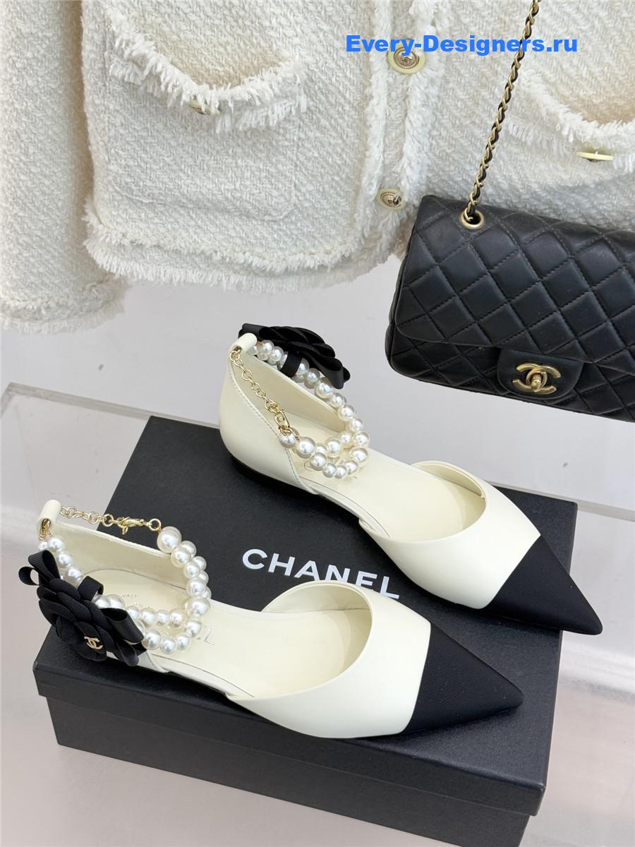 Ch**el pearl camellia white pointed-toe flat sandals