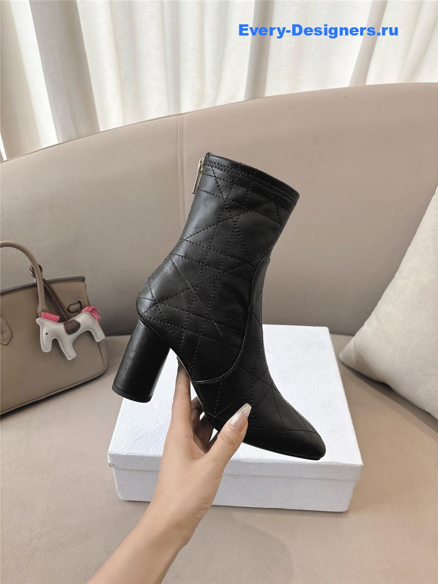 D10r d-shadow black heeled ankle boot