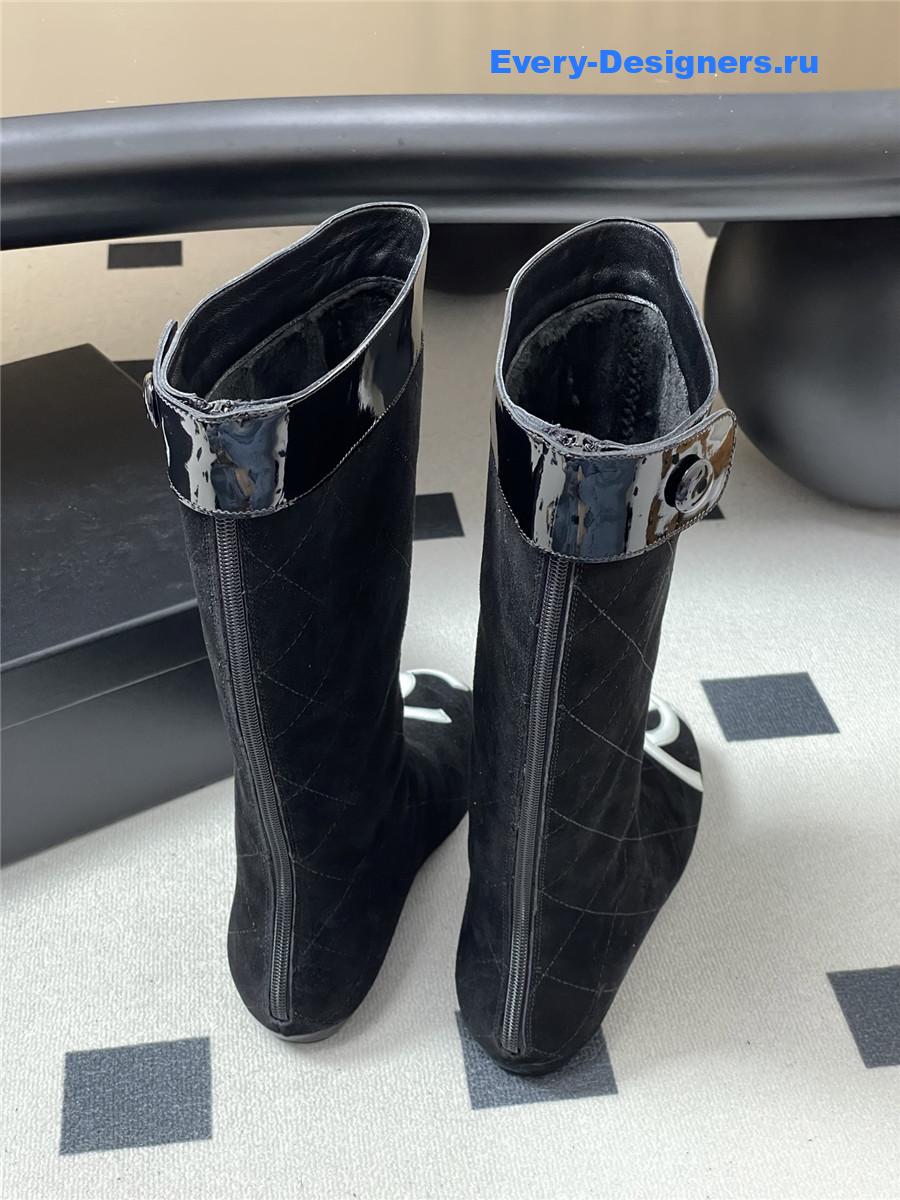 Ch**el black quilted suede boots