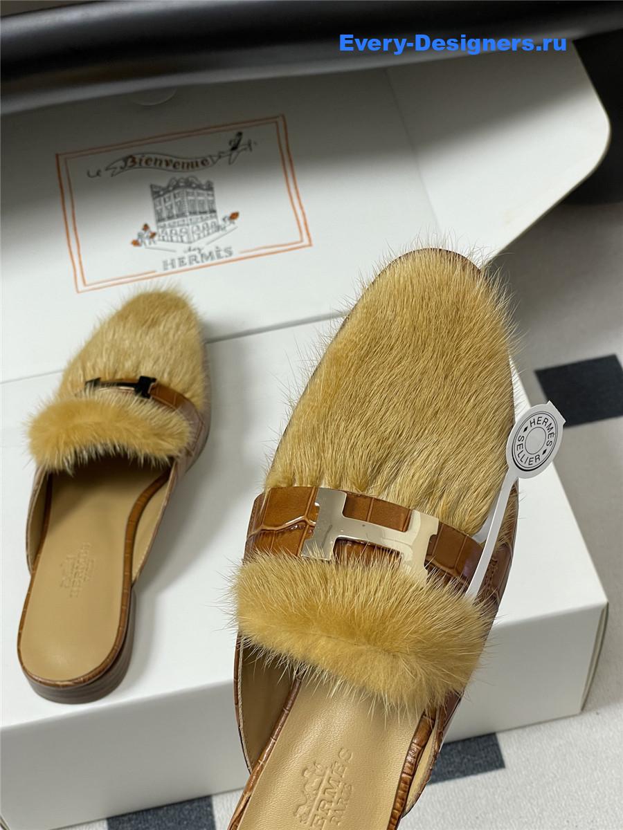 H**me5 brown mink mules