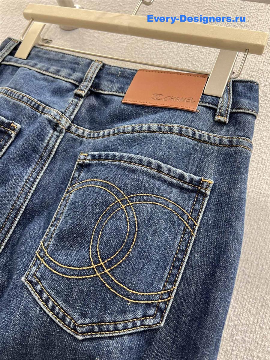 Ch**el fleece thick wide-leg jeans