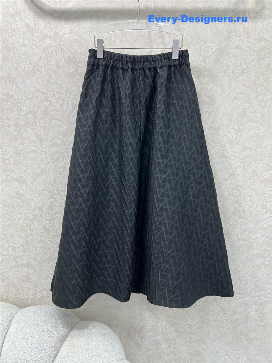 Va1e*ntin0 flocked jacquard maxi skirt