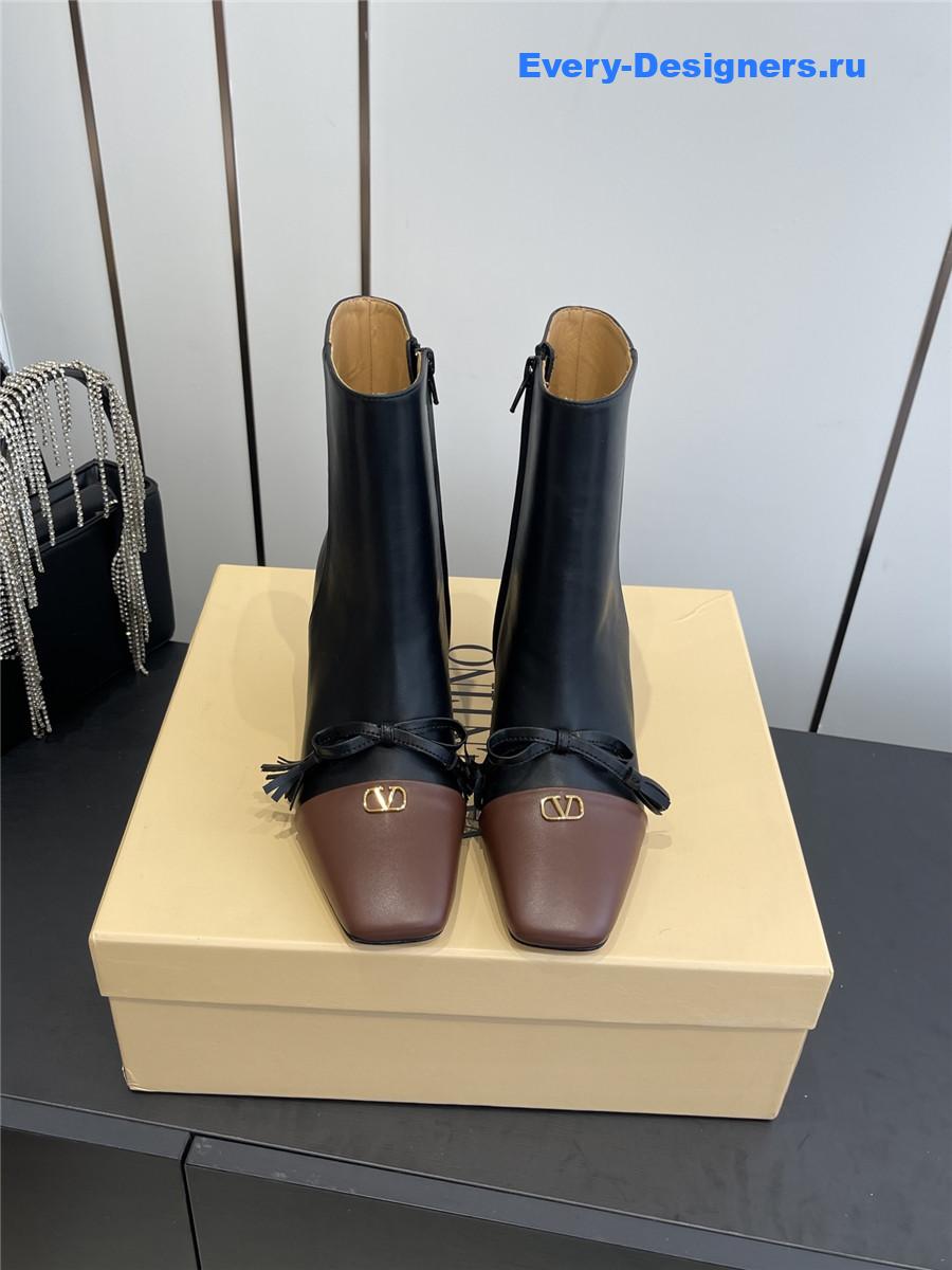 Va1e*ntin0 garavani valet du roi boot