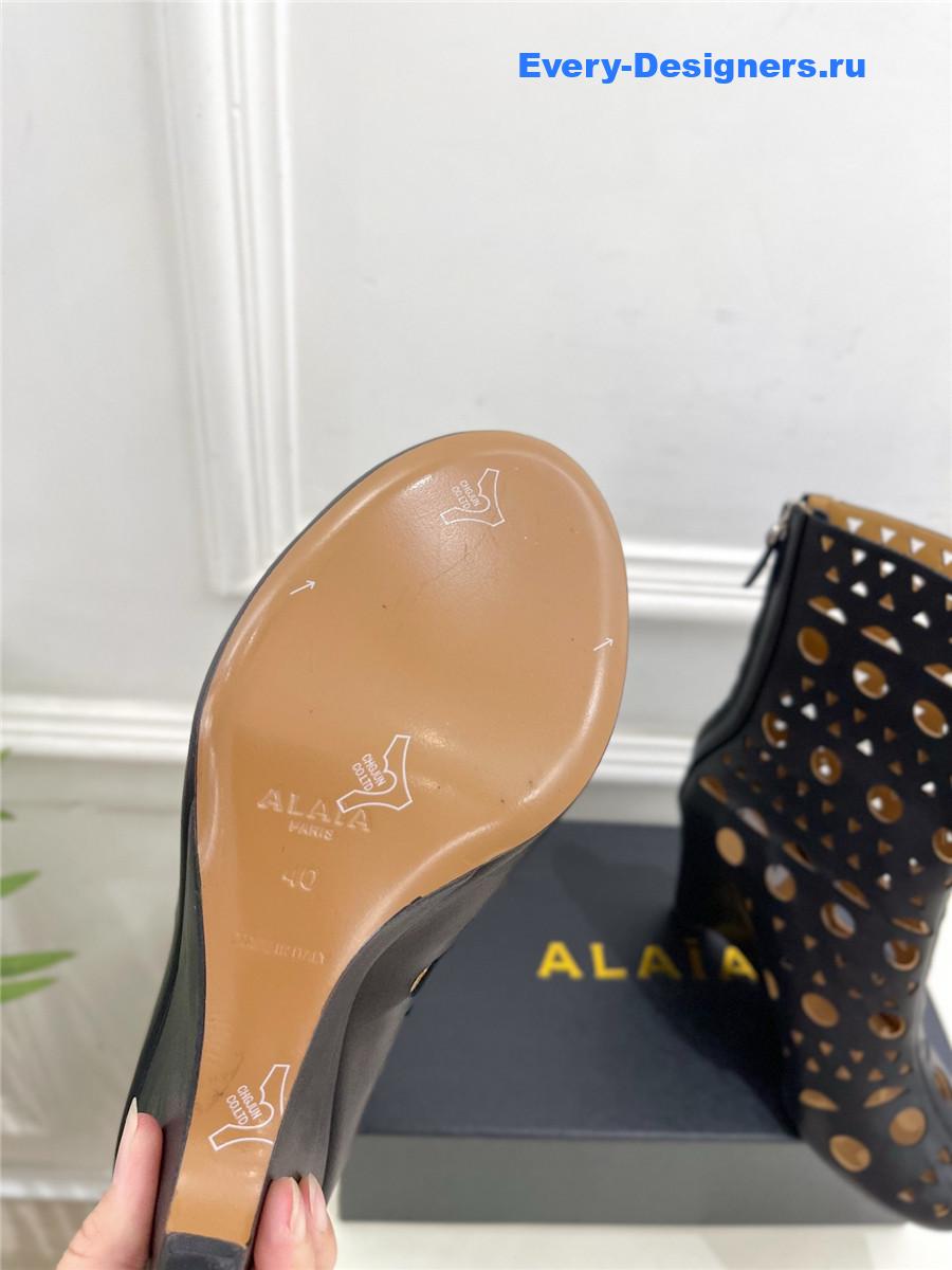 Alaïa Vienne Black Suede Wedge Ankle Boots