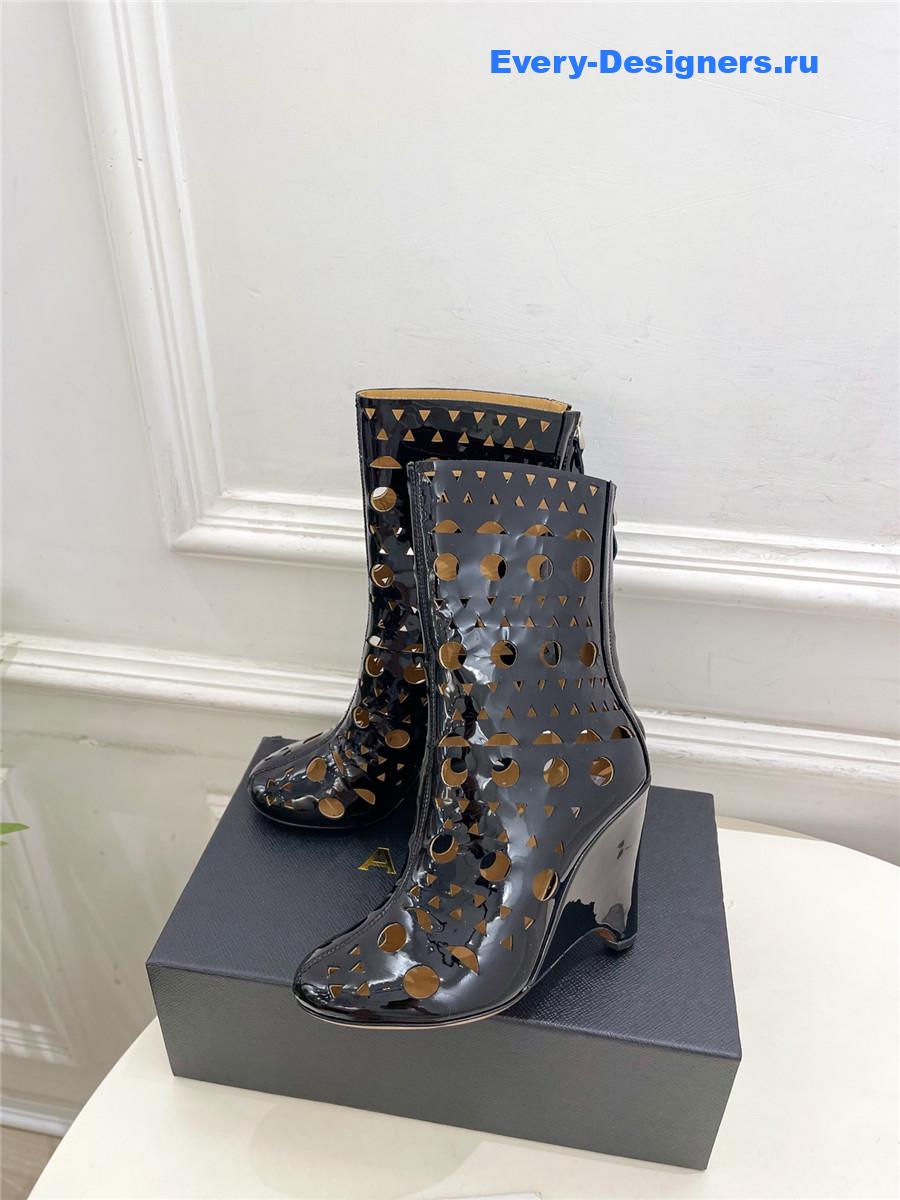 Alaïa Vienne Black Patent Leather Wedge Ankle Boots