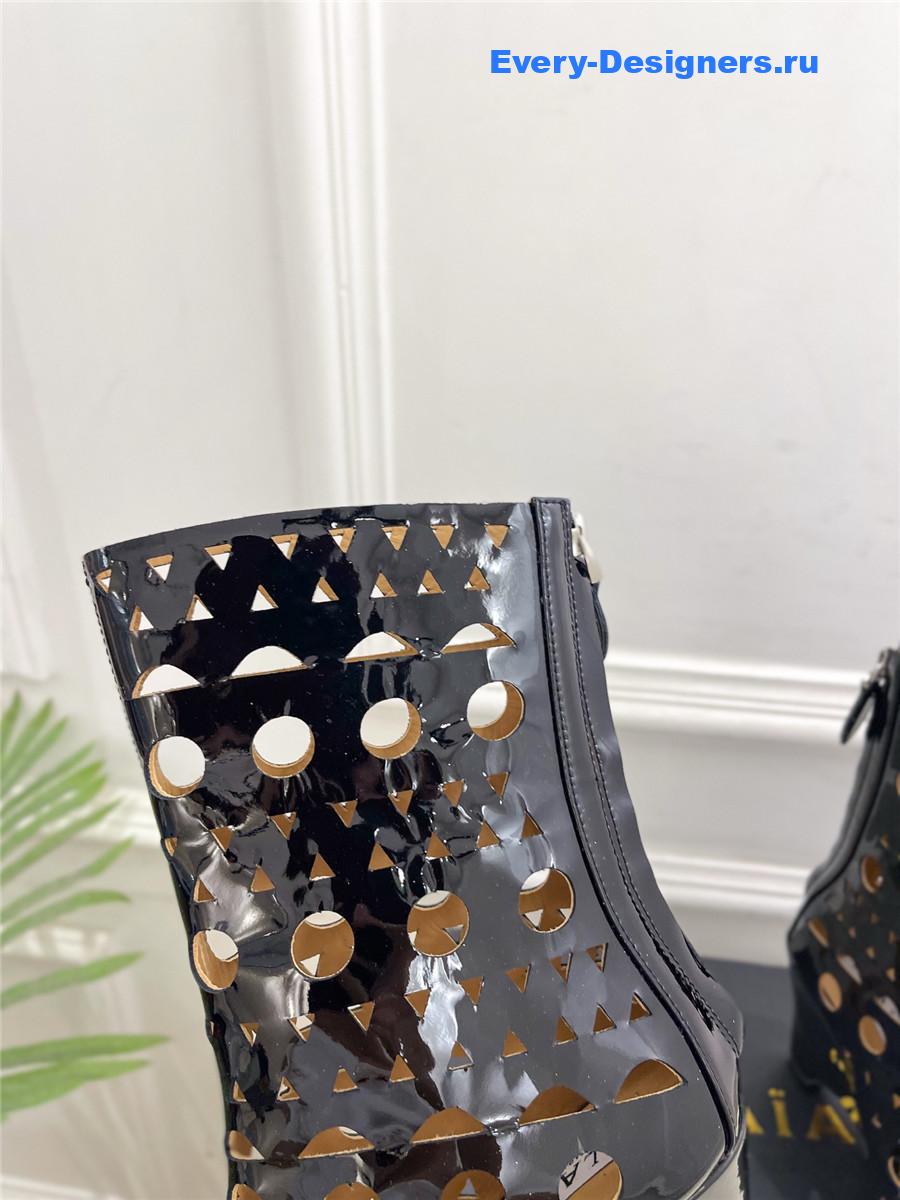 Alaïa Vienne Black Patent Leather Wedge Ankle Boots