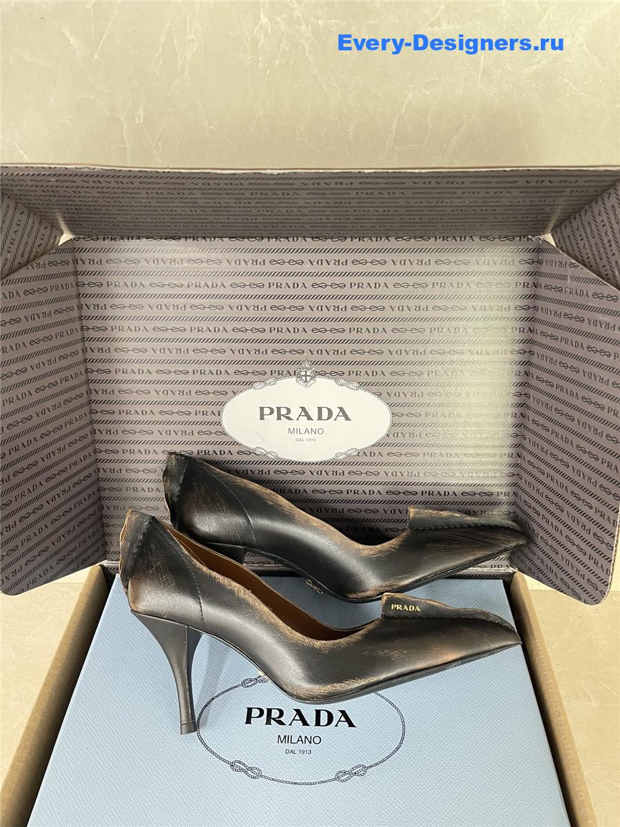 Pra*a 85mm antiqued black leather pointed-toe pumps