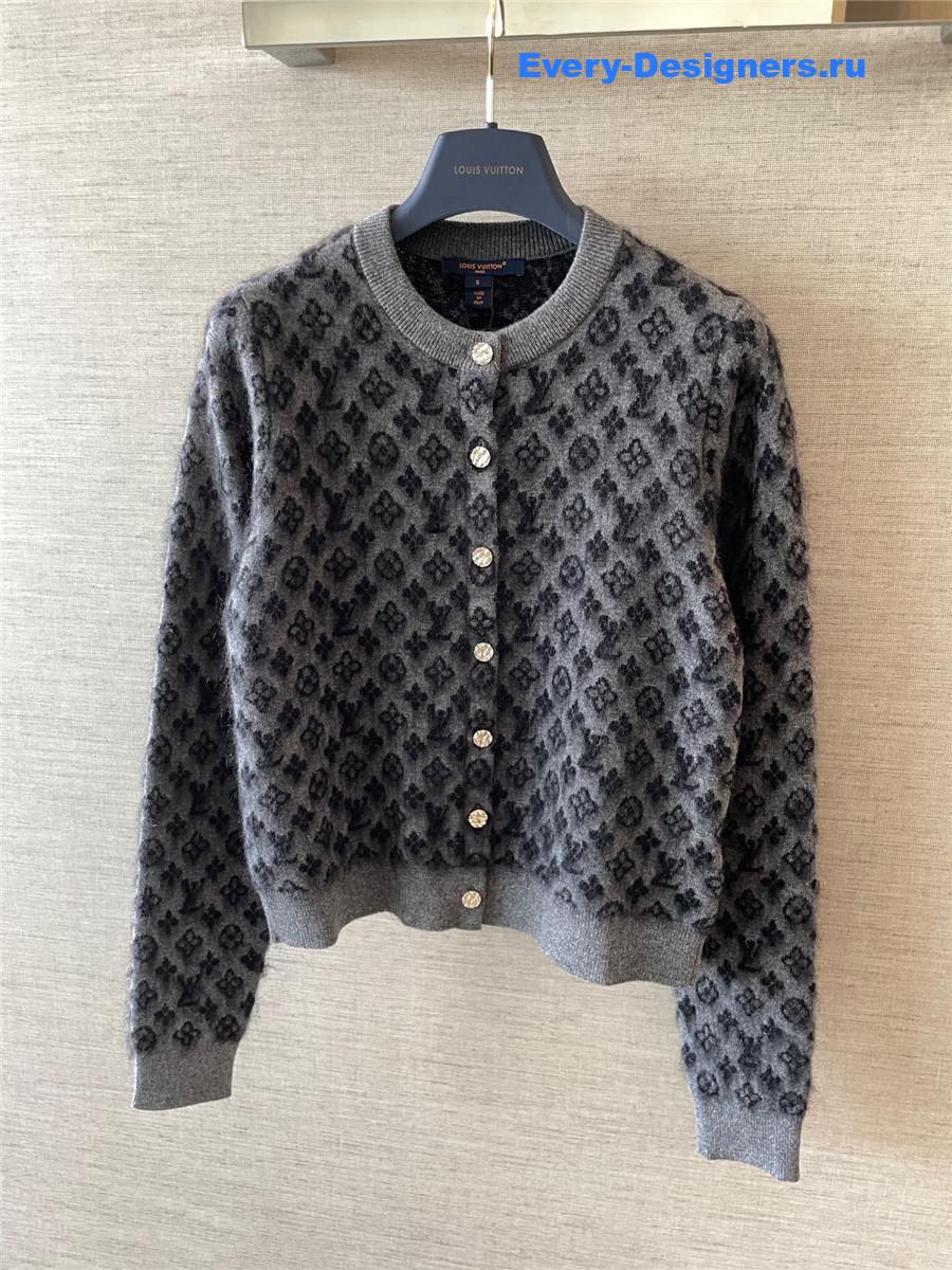 l0vis Vvtt0n brushed monogram cardigan