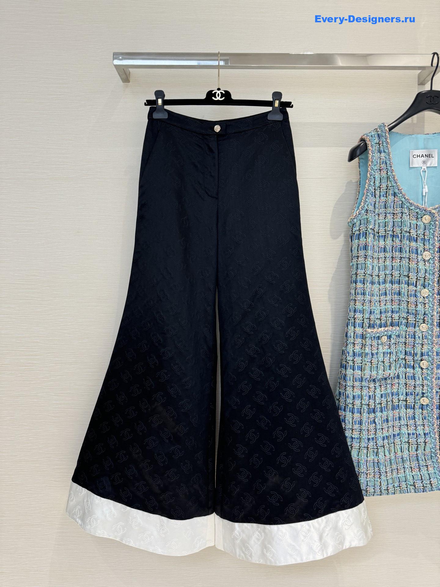 Ch**el black lace pattern wide leg pants