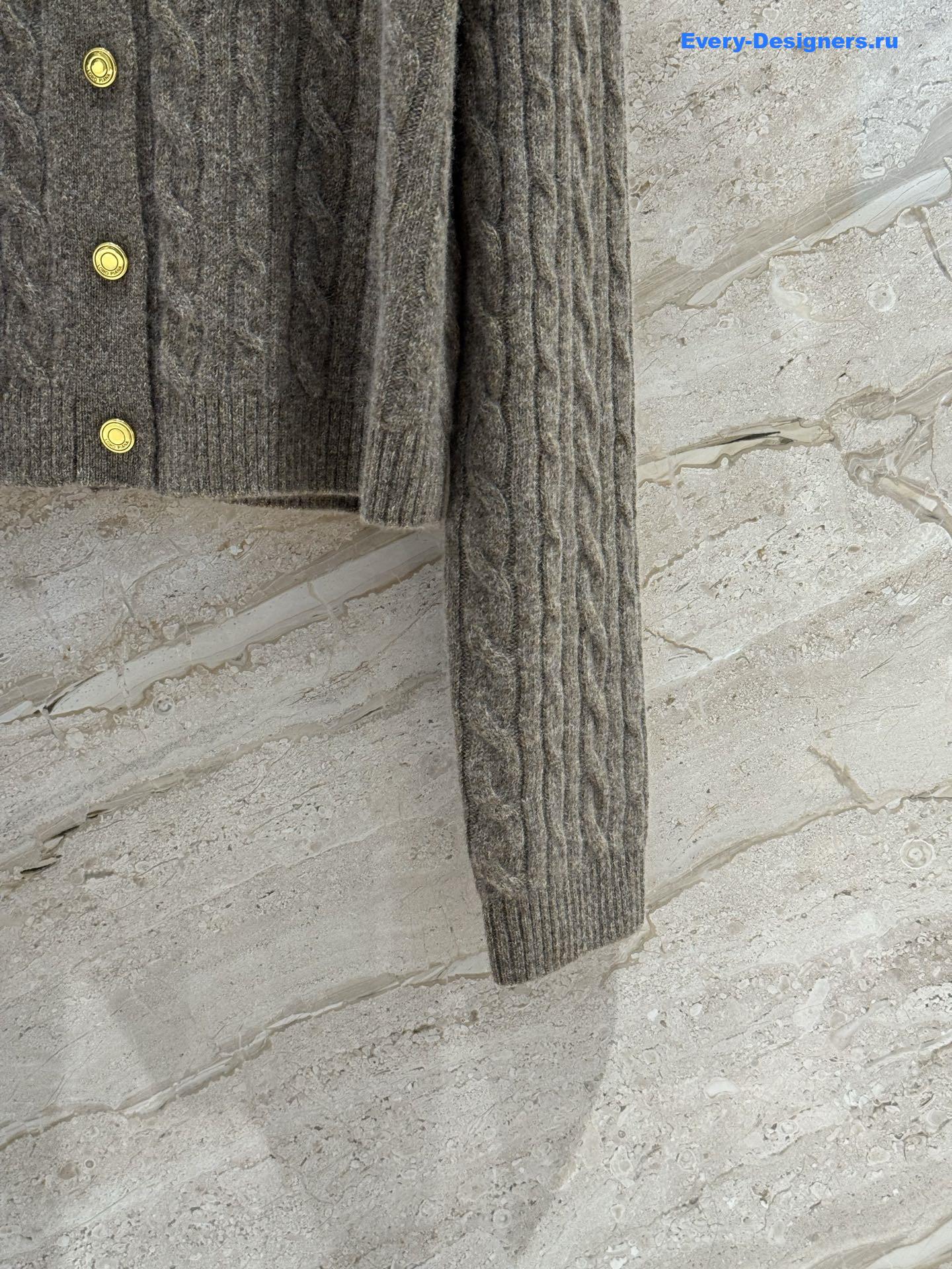 L0r0 P1ana v-neck grey cashmere cardigan