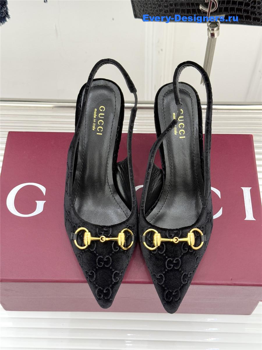 Gvc*1 black velvet horsebit slingback pump