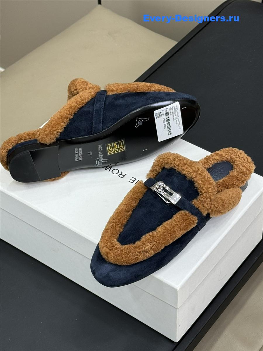 H**me5 shearling navy oz mule
