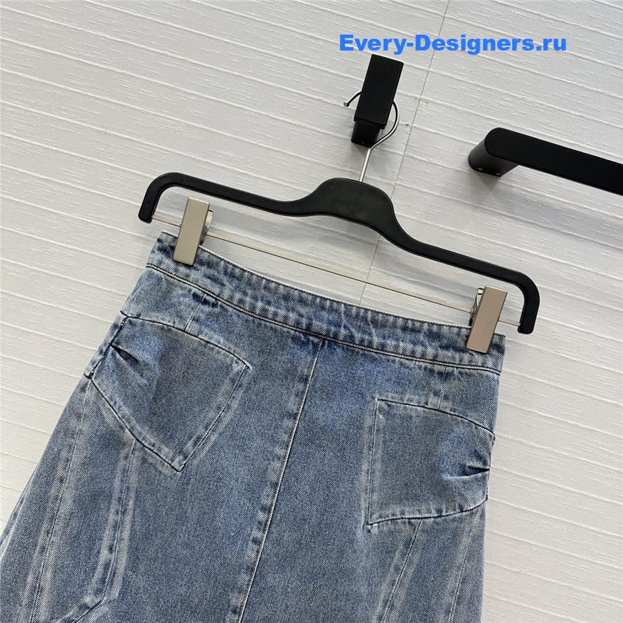 Ch**el coco bow blue denim skirt