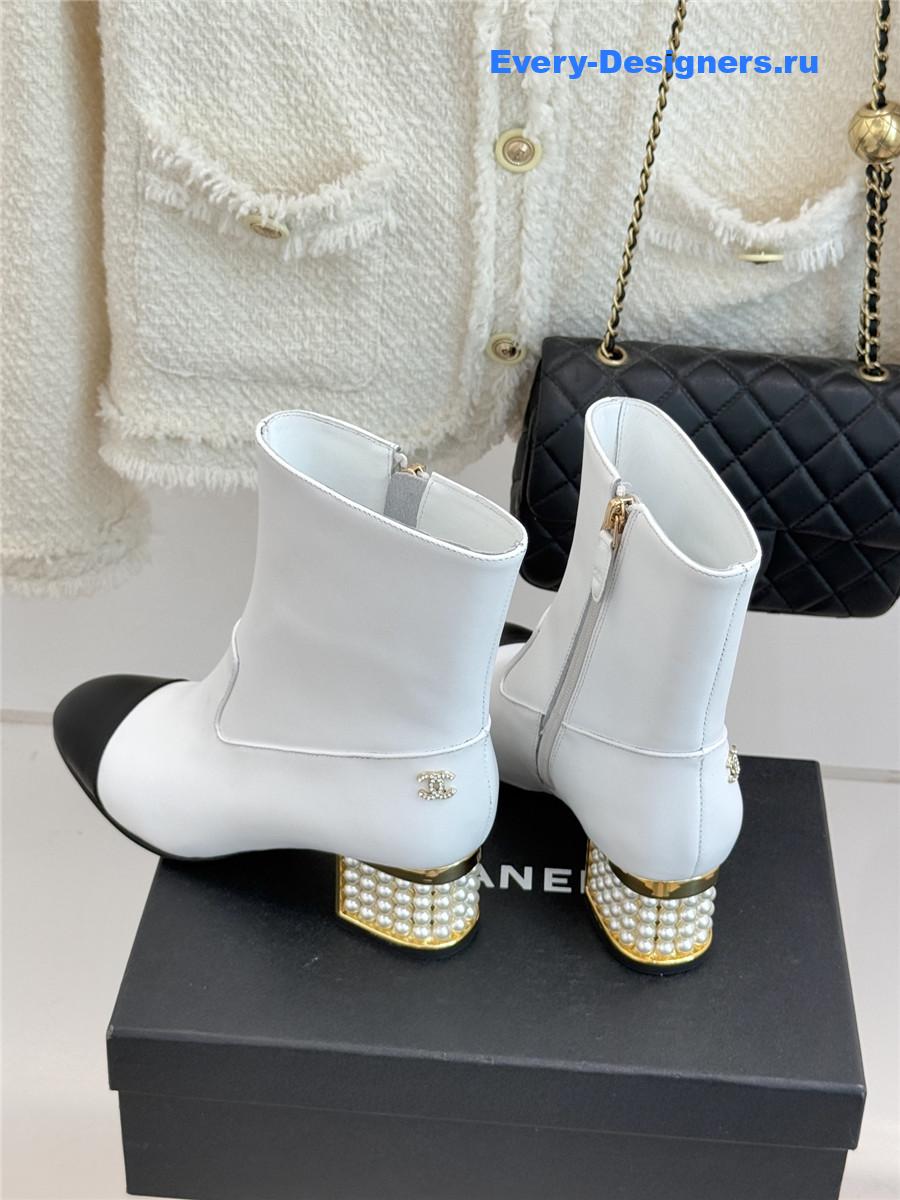 Ch**el white pearl chunky heel ankle boots