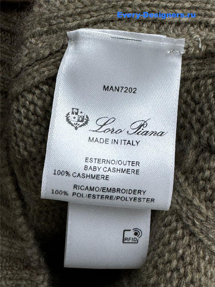 L0r0 P1ana round neck cashmere pullover sweater