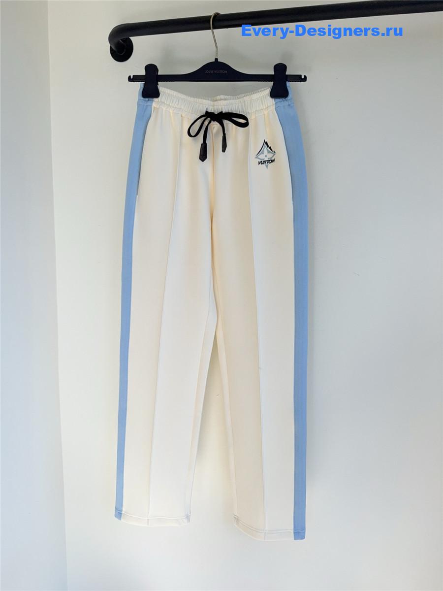 l0vis Vvtt0n color-blocked mountain signature jacket set