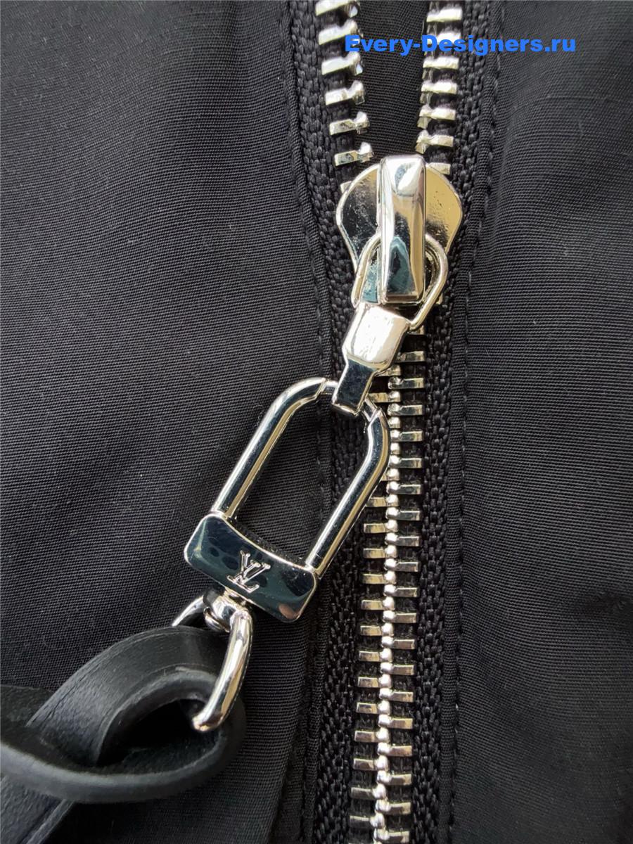 l0vis Vvtt0n color-blocked windbreaker