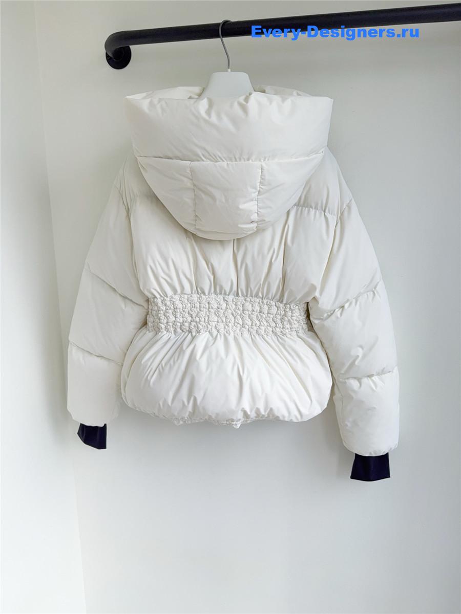 Moncler White Ivory Wollemi Hooded Down Ski Jacket