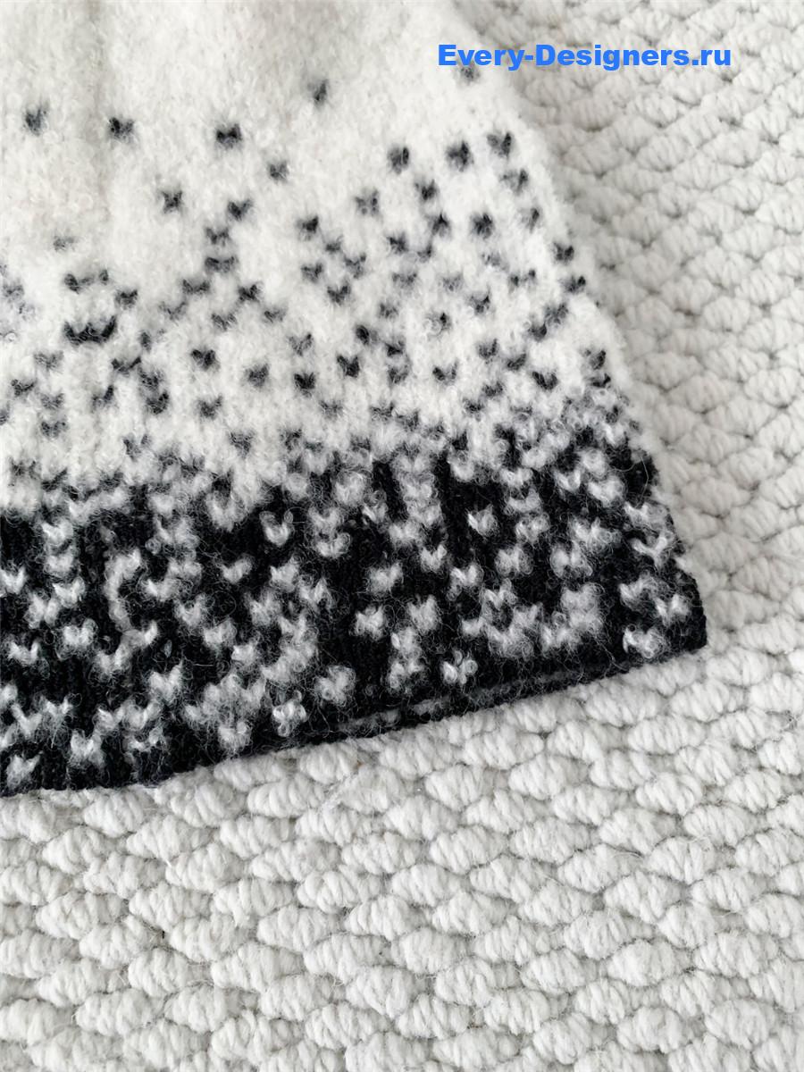 Ch**el black white gradient hat