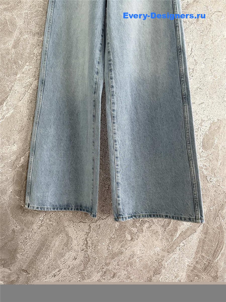 D10r light blue wash wide leg jeans