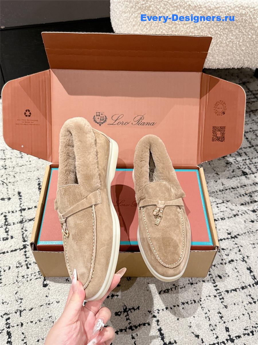 L0r0 P1ana beige shearling-trim suede loafers